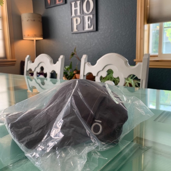 DōTERRA ponytail Hat- new in package- lilac color - Picture 4 of 4